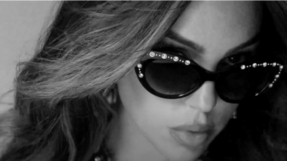 Georgina Rodriguez Lights Up the Holidays in GUESS’s 2024 Eyewear Campaign