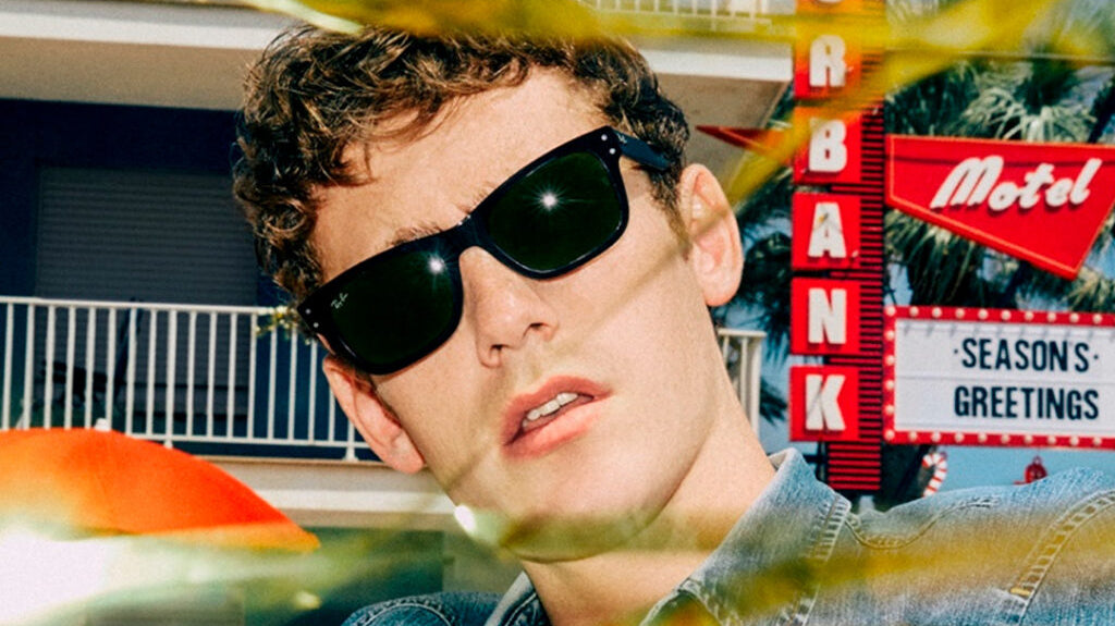 Ray-Ban Released Burbank Archive Style to Celebrate You’re On Holiday Campaign