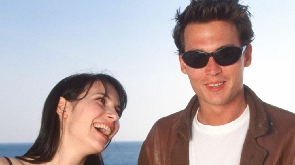 Golden Riviera: Depp’s Iconic 90s Look at Cannes with Géraldine Pailhas