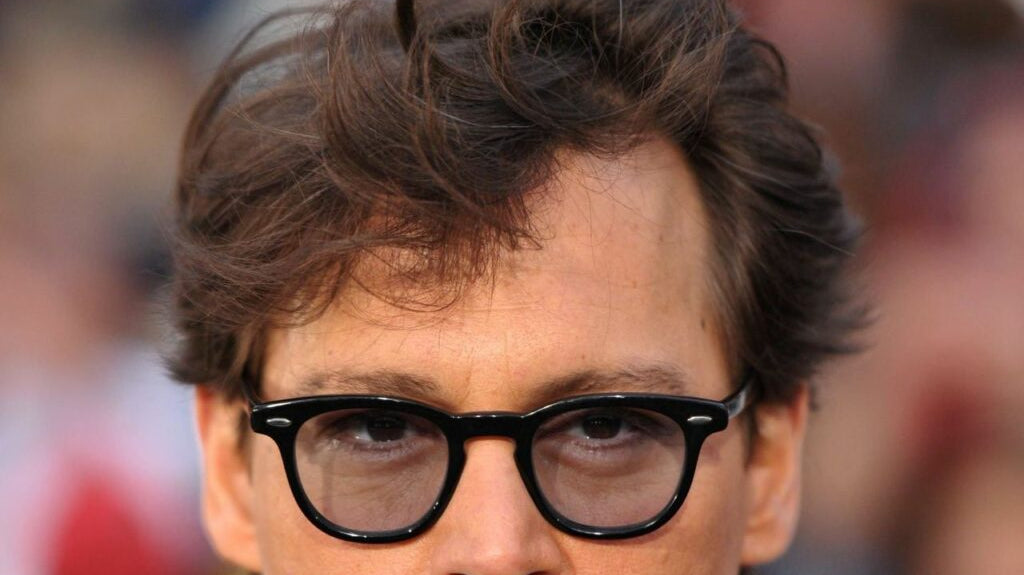 Red Carpet Style: Decoding Johnny Depp’s Oliver Peoples Sunglasses