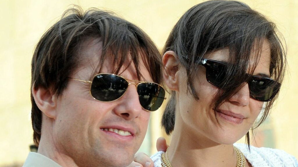 Ray-Ban Cockpit: Tom Cruise’s Subtle Red Carpet Swagger
