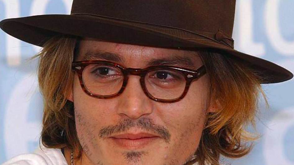 Johnny Depp Can’t Get Enough of Moscot Lemtosh: Together Since Early 2000s