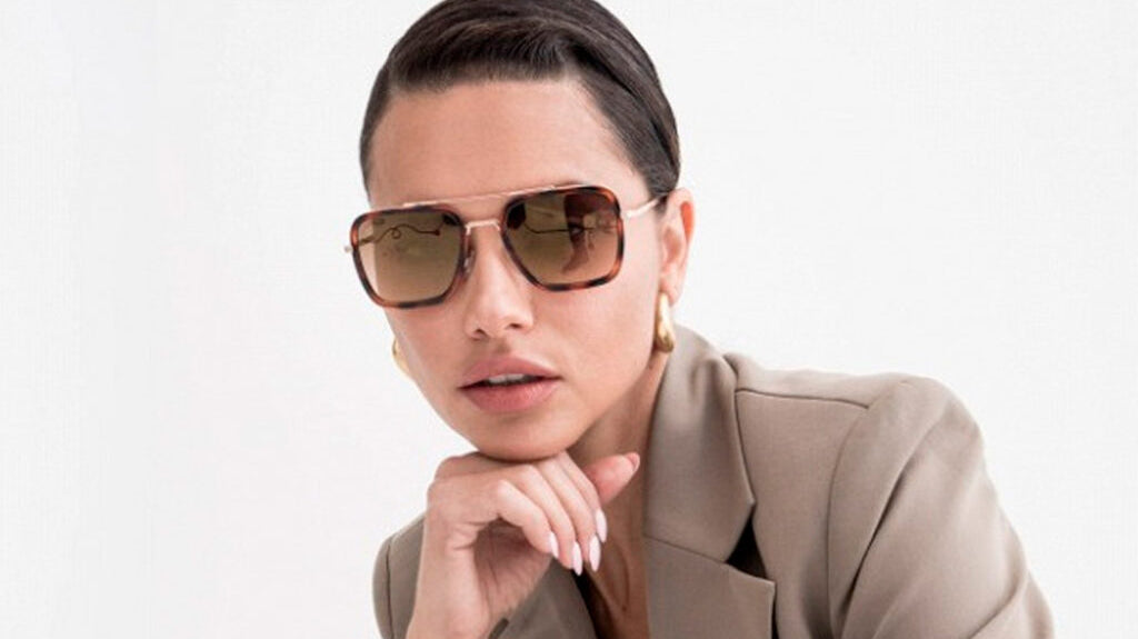 Adriana Lima launches glasses collection with Prive Revaux