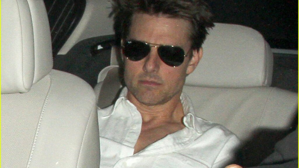 Tom Cruise Steps Out in Ray-Ban RB3025 Sunglasses After Tony Scott’s Passing