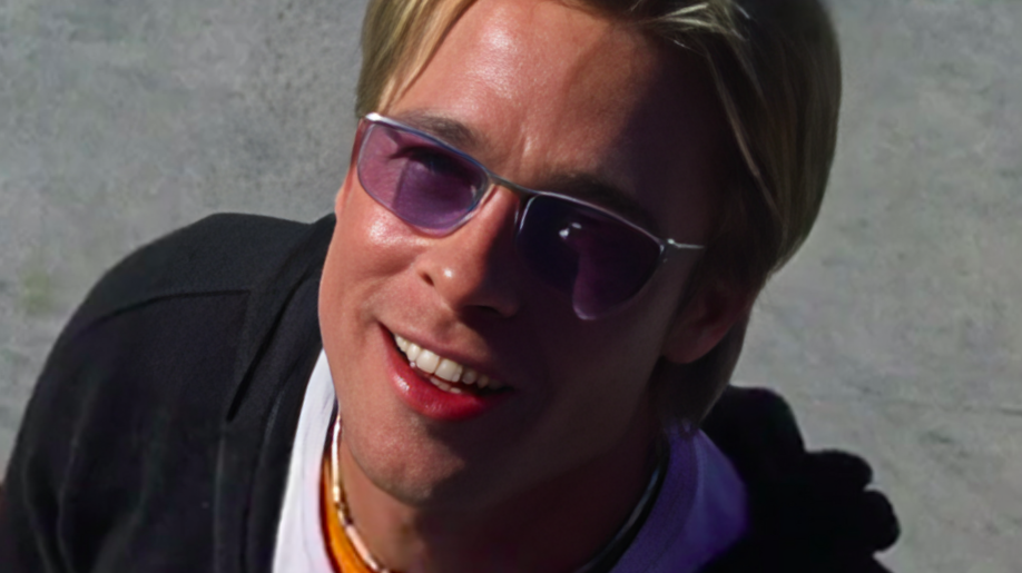 Ezy Does It: Brad Pitt and His Sleek Oliver Peoples in ‘The Mexican’