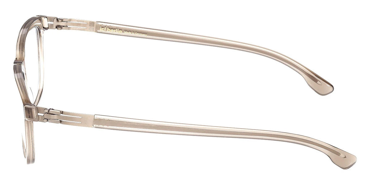 ic! berlin - Cynthia