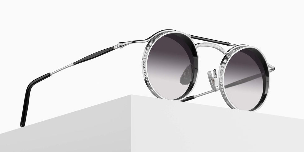 Matsuda 2903H 43 - Brushed Silver / Gray Gradient #id:2903hbrushedsilvergreygradientsunglass_s:100105