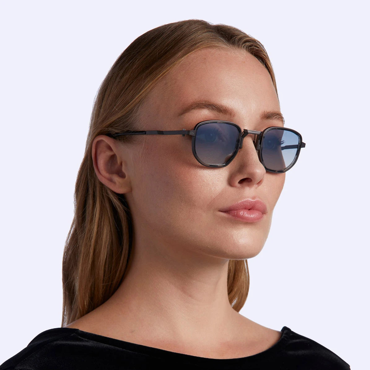 Movitra - Giovanni Sun