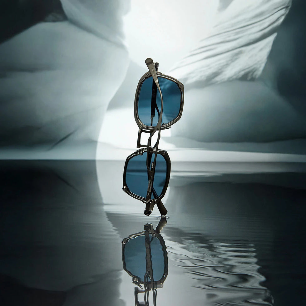 Movitra - Trinitas 01