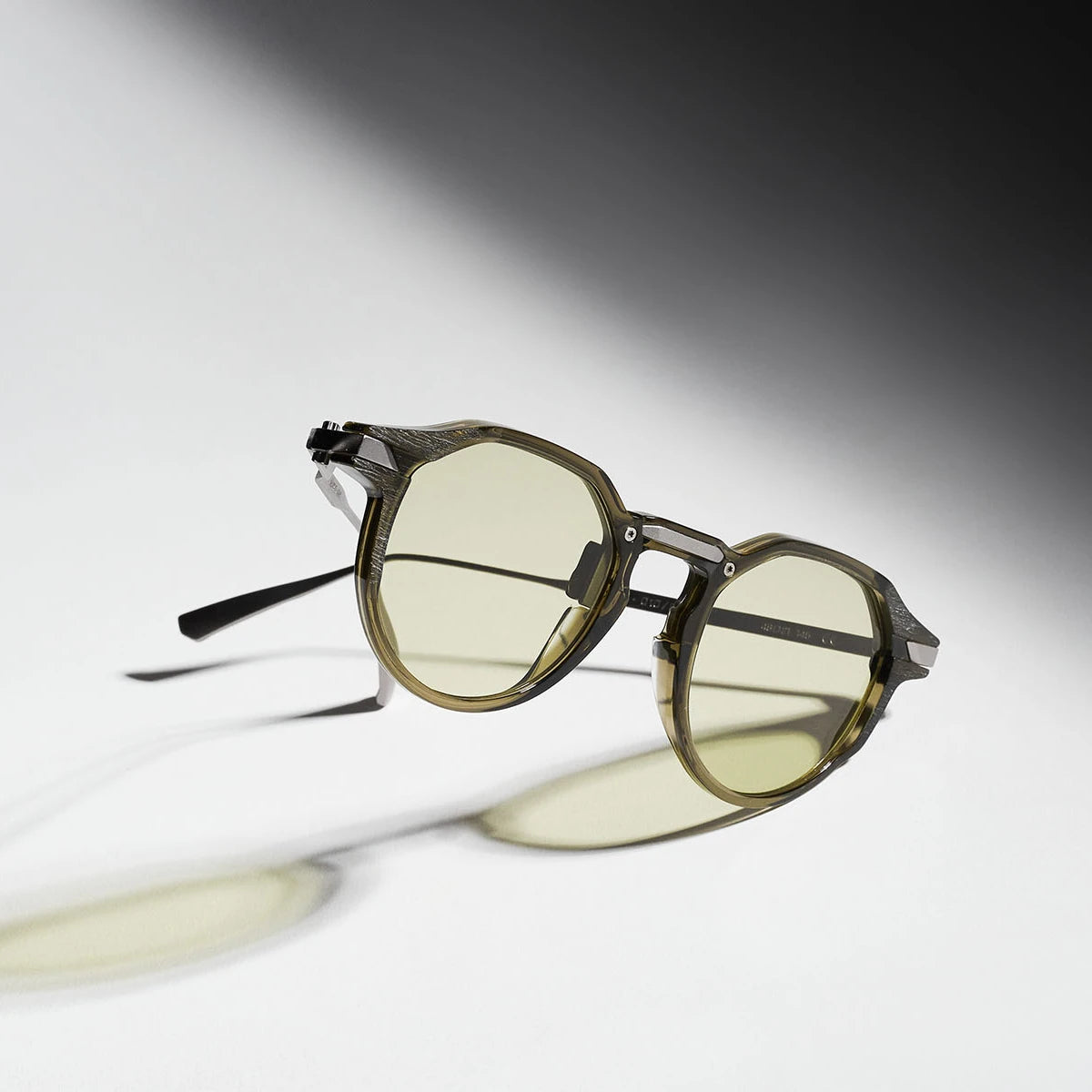 Movitra - AM 03 D Sun