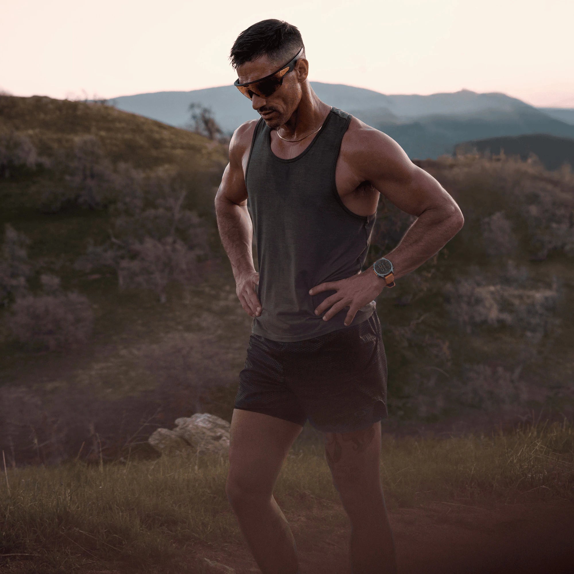 OAKLEY - META Vanguard OW8001