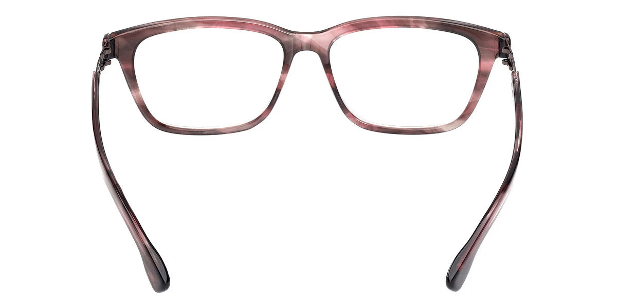 ic! berlin - Cynthia