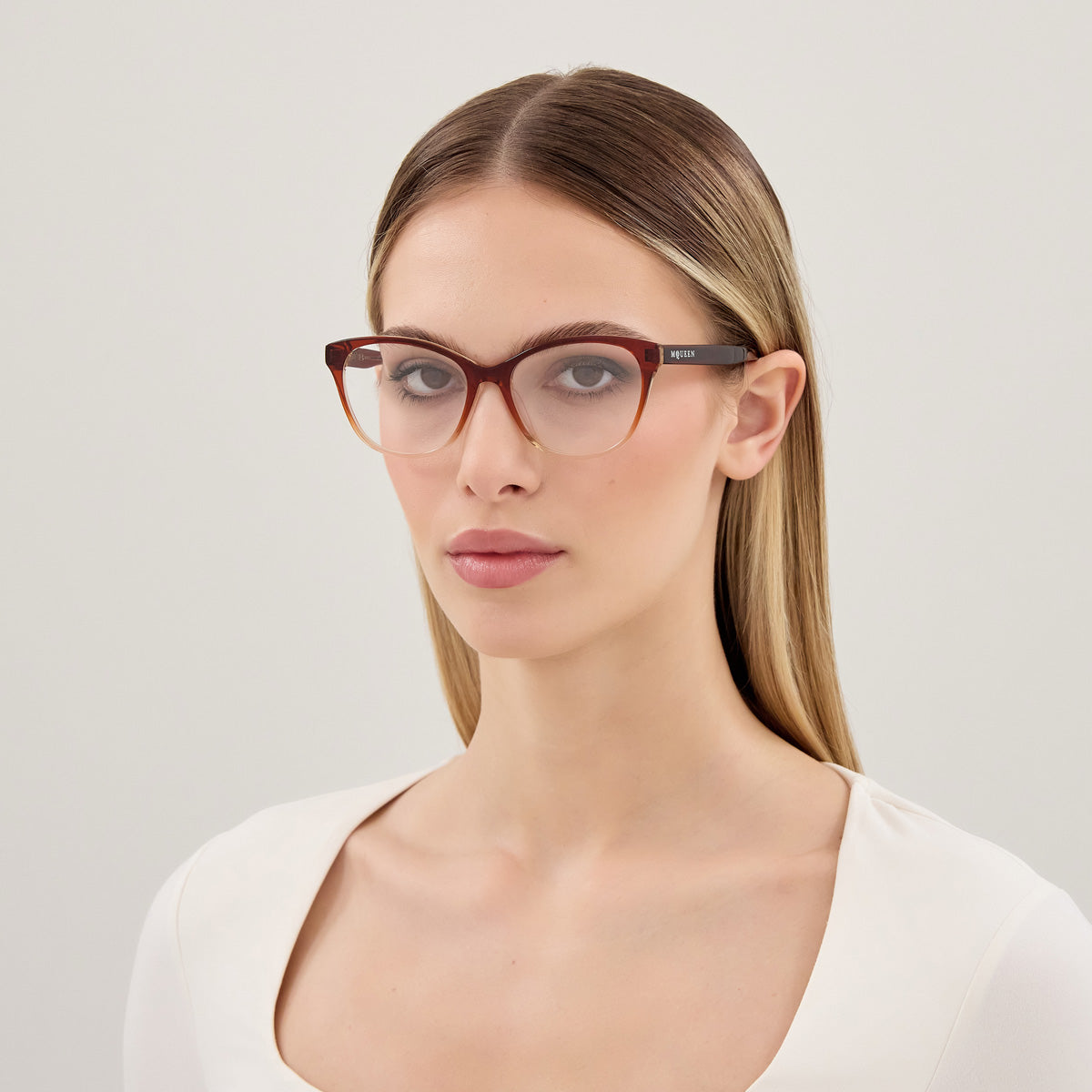 Alexander McQueen AM0576O 012 54 - Red #id:am0576o012_s:106115