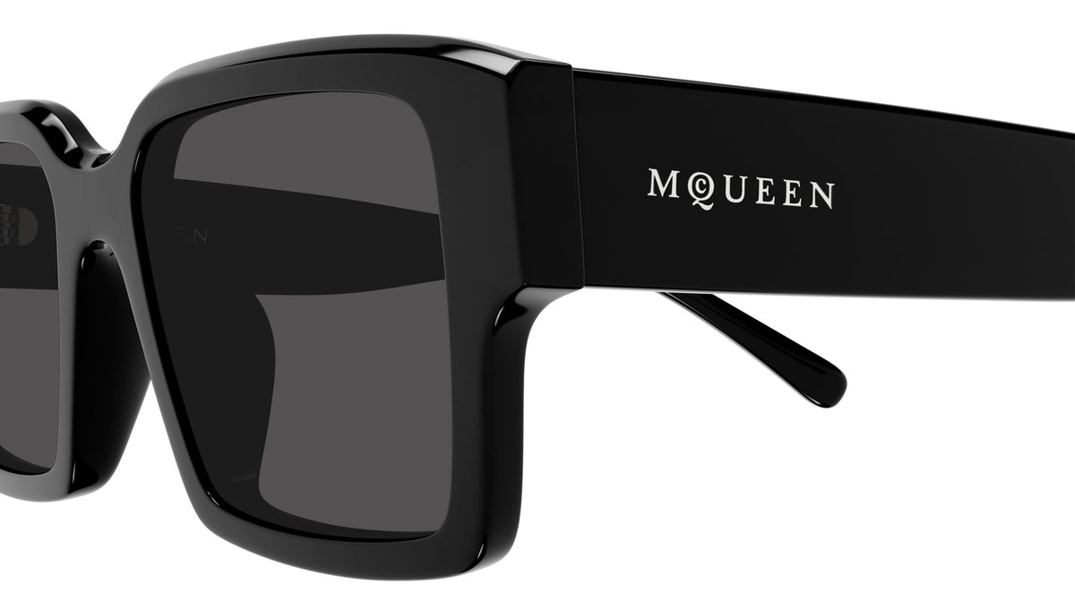 Alexander McQueen AM0579S 001 53 - Black / Gray #id:am0579s001_s:100110