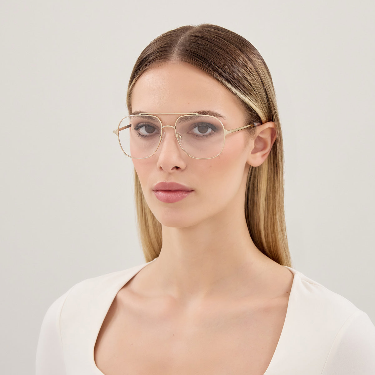 Alexander McQueen AM0591O 002 55 - Gold #id:am0591o002_s:100115