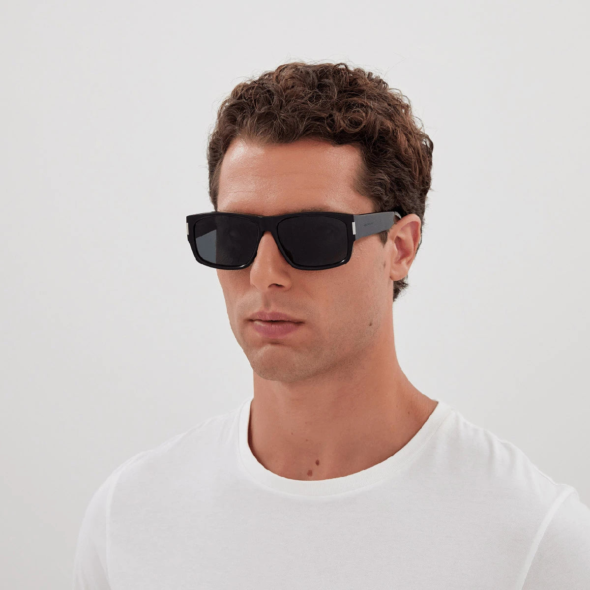 Saint Laurent - SL 689