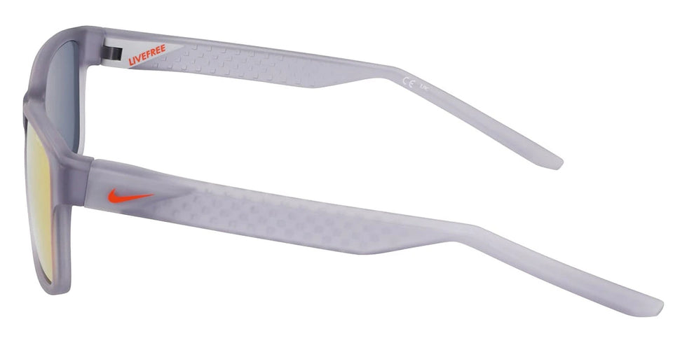 Nike - LIVEFREE CLASSIC EV24011