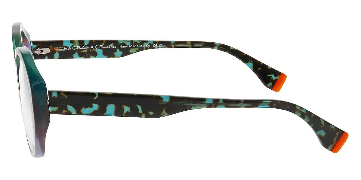 Face a Face - PLEATS 1