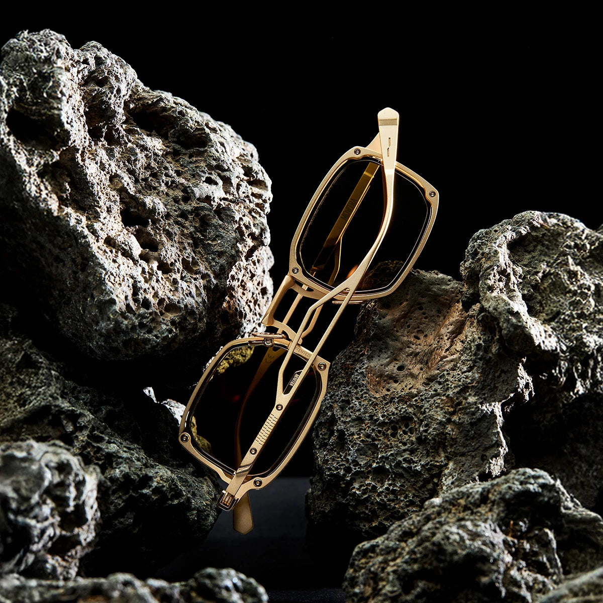 Movitra - Trinitas 02