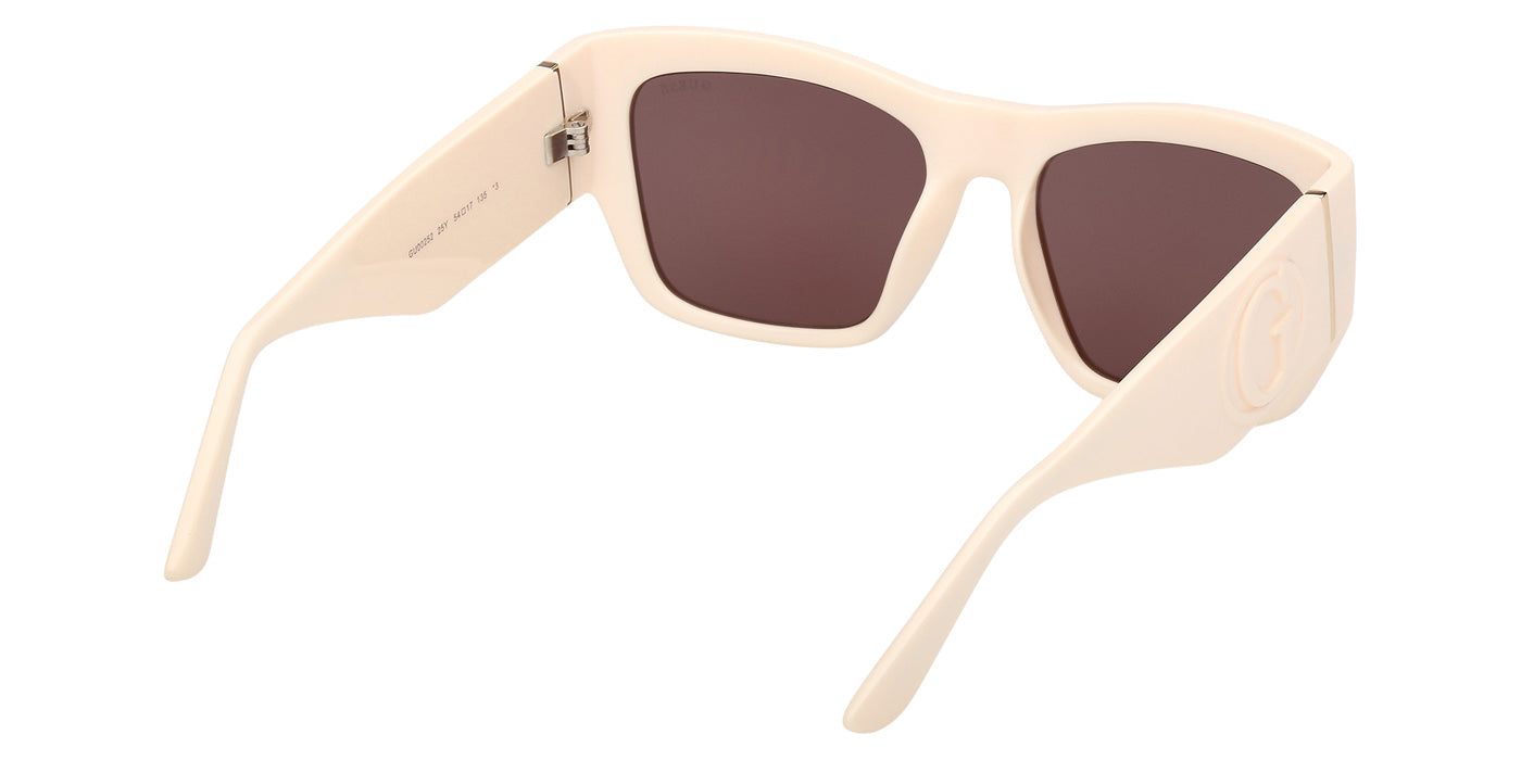 Guess GU00252 25Y 54 - Shiny Ivory / Violet #id:gu0025225y_s:102125