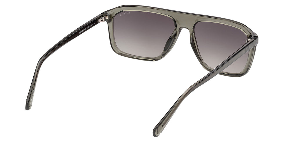 Guess GU00311 96B 57 - Shiny Dark Green / Gradient Smoke #id:gu0031196b_s:100125