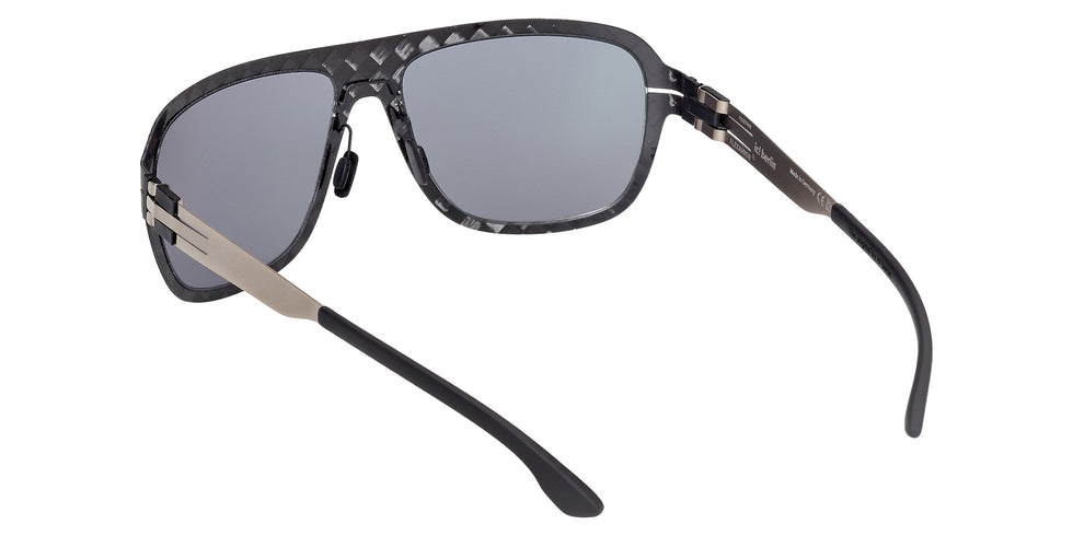 ic! berlin IC0216 02C 61 - Matte Black / Smoke Mirrored 02C #id:ic021602c_s:102115