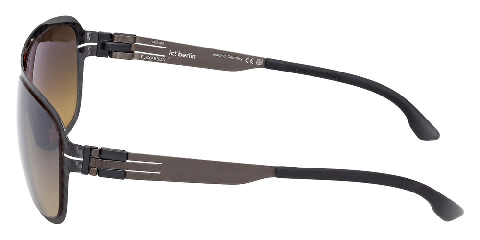 ic! berlin IC0216 02R 61 - Matte Black / Green Polarized 02R #id:ic021602r_s:104110