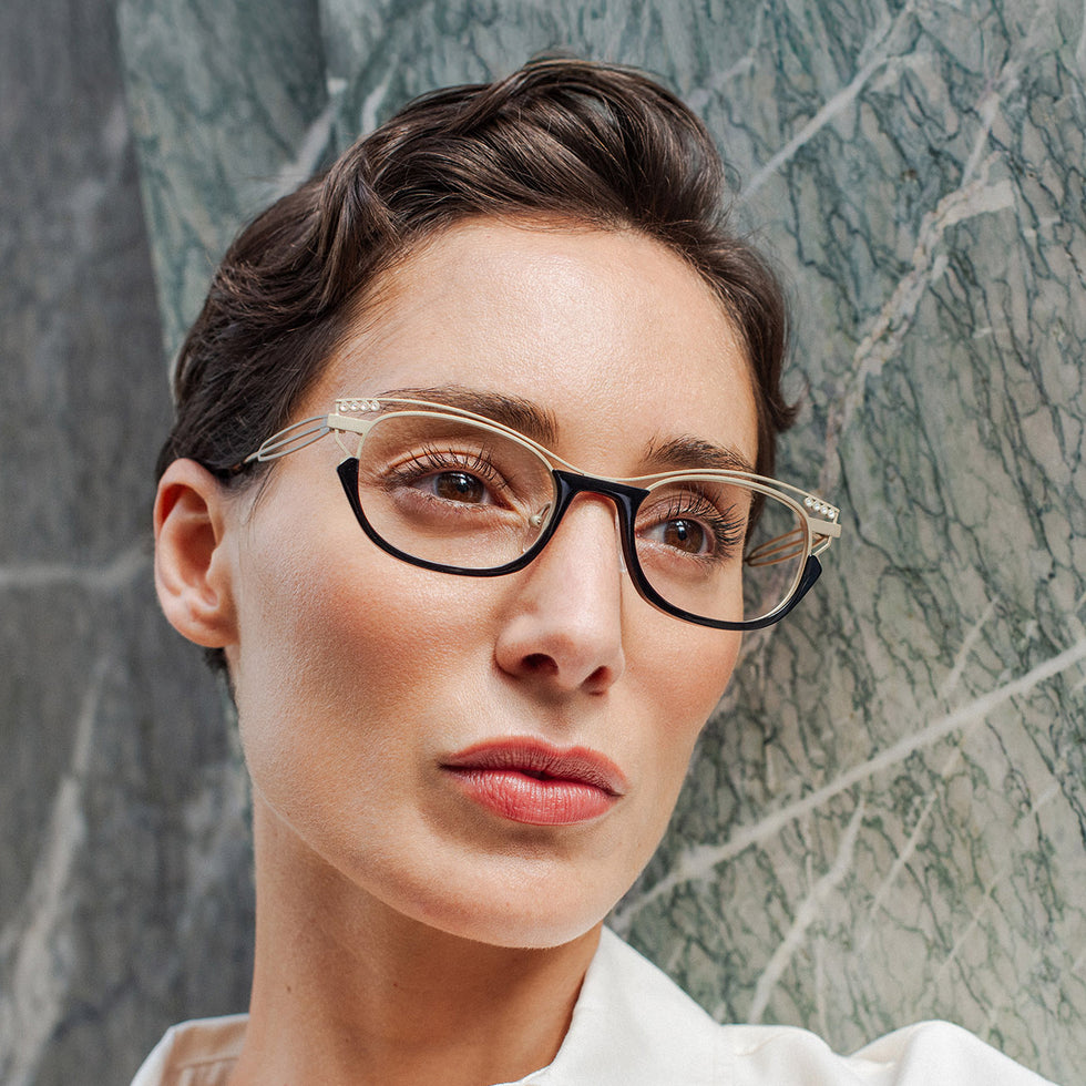 LaFont Theatre 100S 51 - Black #id:laftheatre100s_s:100110