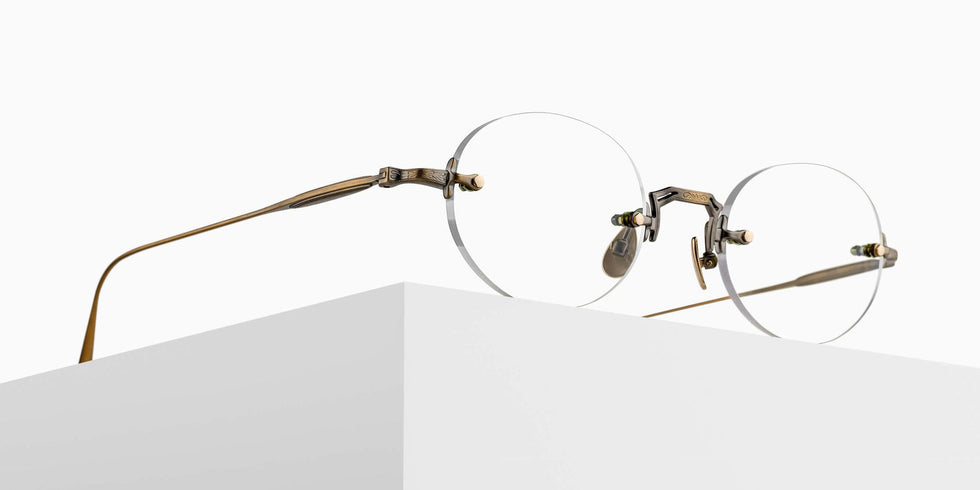 Matsuda M5002 47 - Antique Gold #id:m5002antiquegoldclearlens47_s:100105