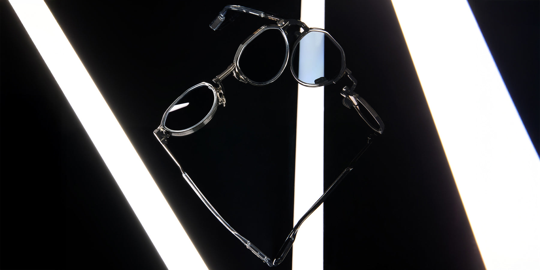 Movitra Nexus 01 Sun 47 - Crystal #id:mvtnexus01suncrystal_s:106130