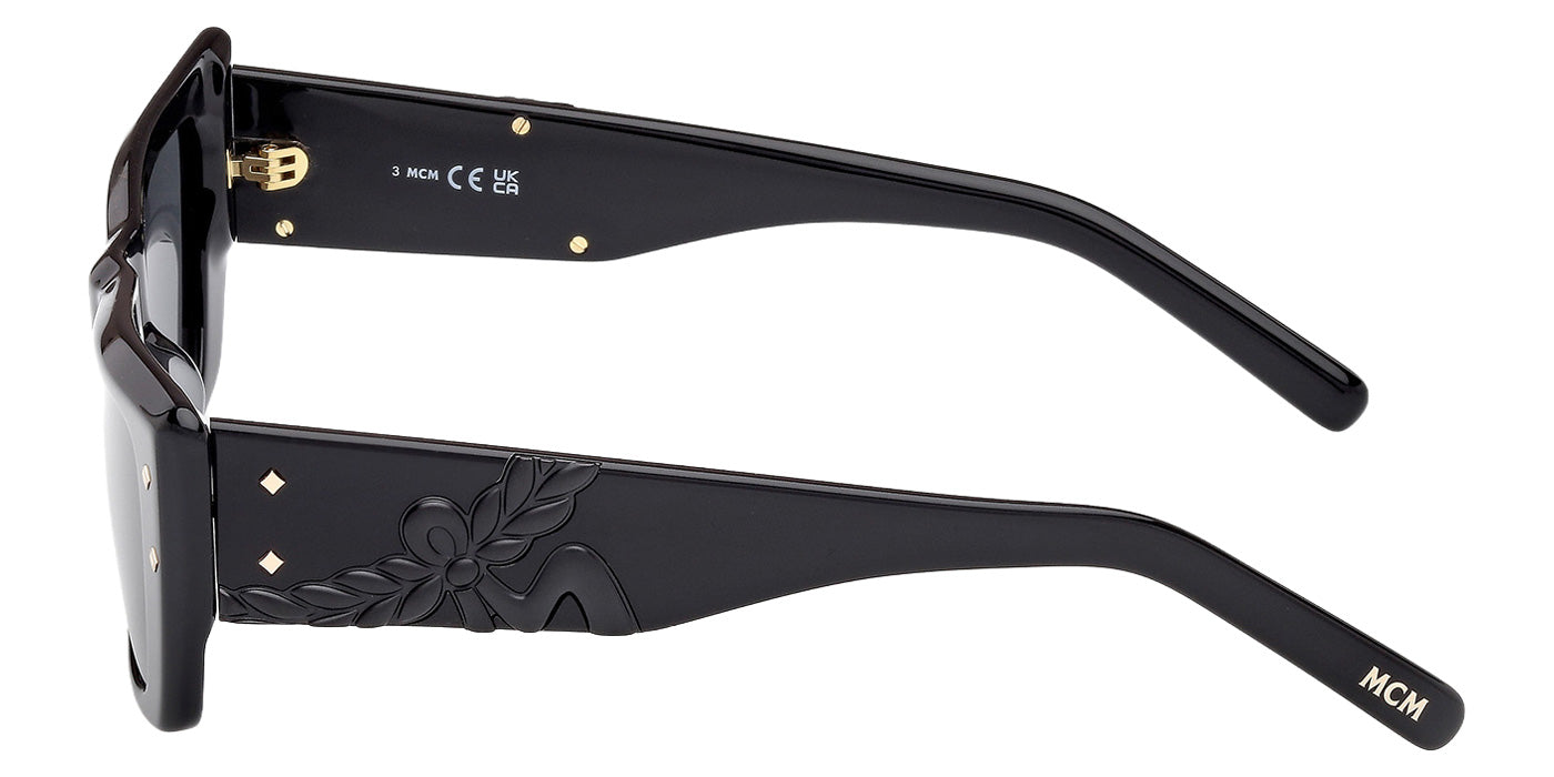 MCM MW0021 01A 52 - Shiny Black / Smoke #id:mw002101a_s:100110