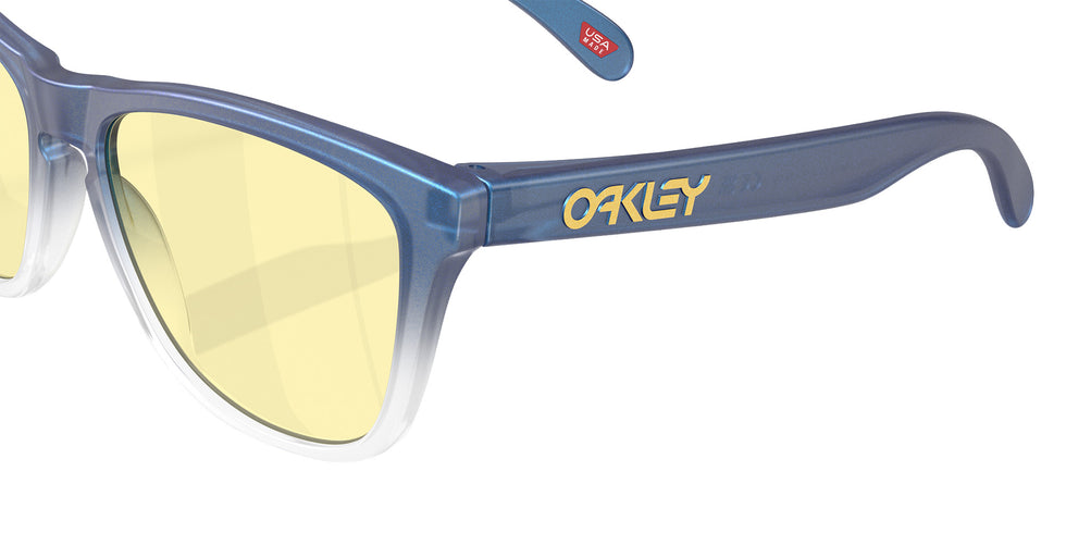 OAKLEY OO9013 Oakley X Fortnite��� Frogskins��� 9013M4 55 - Matte Cyan/Blue/Clear Shift Fade / Prizm Gaming��� 2.0 Mirrored #id:oo90139013m4_s:100130