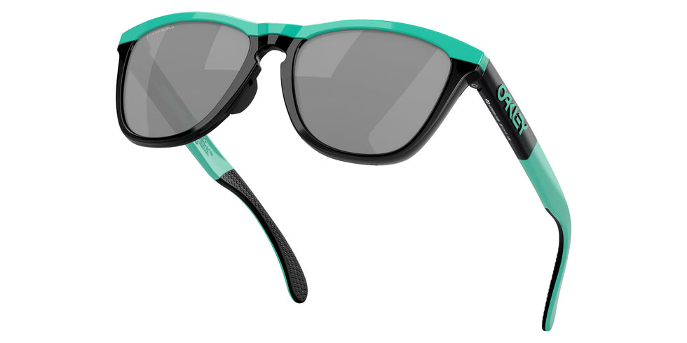 OAKLEY OO9284 Frogskins™ Range Cycle The Galaxy Collection 928410 55 - Celeste #id:oo9284928410_s:100125