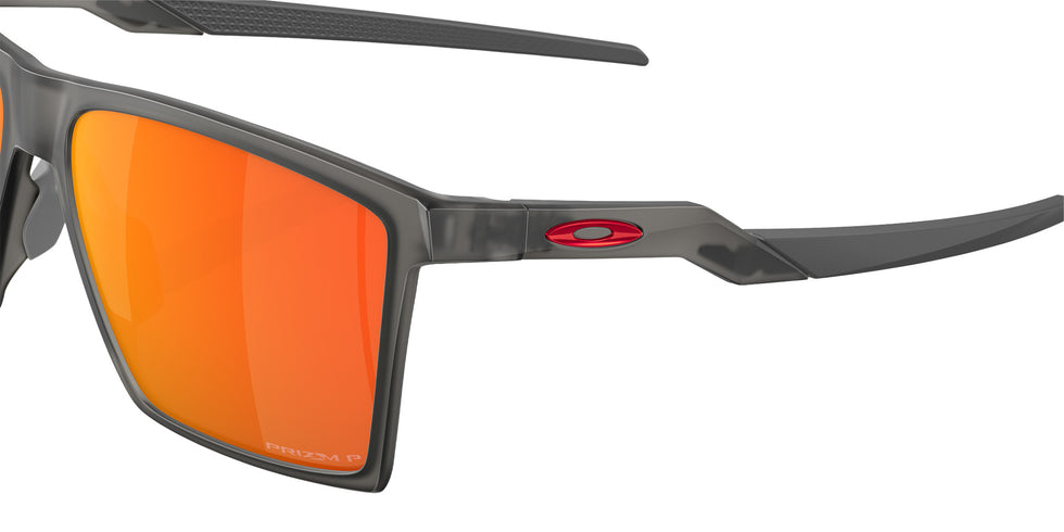 OAKLEY OO9482 Futurity Sun 948204 57 - Satin Gray Smoke / Prizm Ruby Polarized Mirrored #id:oo9482948204_s:106130