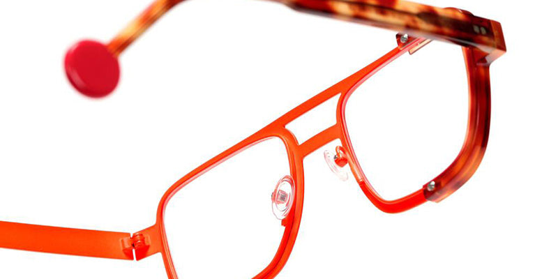 Sabine Be Be Fierce 835 50 - Orange Fluorescent Satin |Shears Hops Shiny #id:sbebefierce835_s:100115