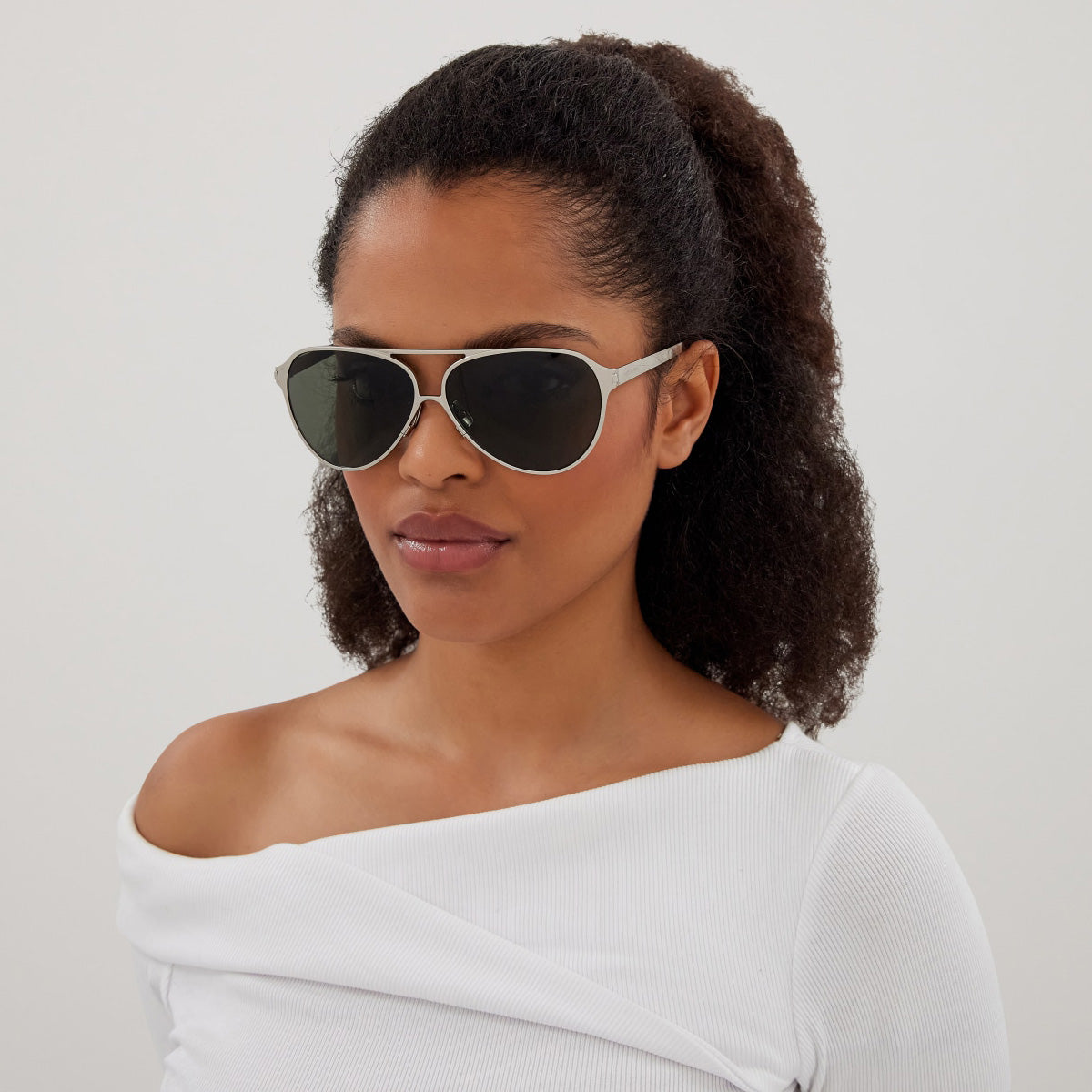 Saint Laurent SL 734 002 62 - Silver / Gray #id:sl734002_s:102115