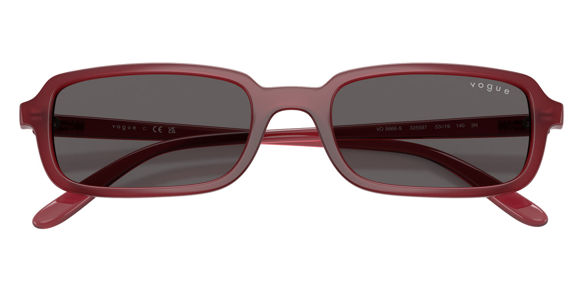 vogue eyewear VO5666S 325587 53 - Opal Bordeaux / Black Smoke #id:vo5666s325587_s:102125
