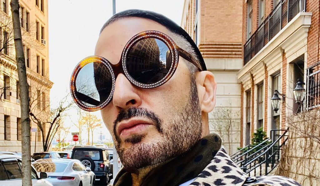 Modern and Luxurious Marc Jacobs 2020 Eyewear Collection