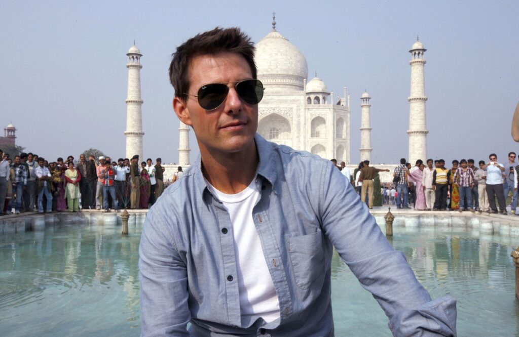 Tom Cruise Brings Classic Style to India in 2011 with Ray-Ban RB3025 Aviators