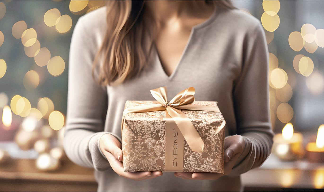 Stylish Eyewear Gifts for the 2023 Holidays