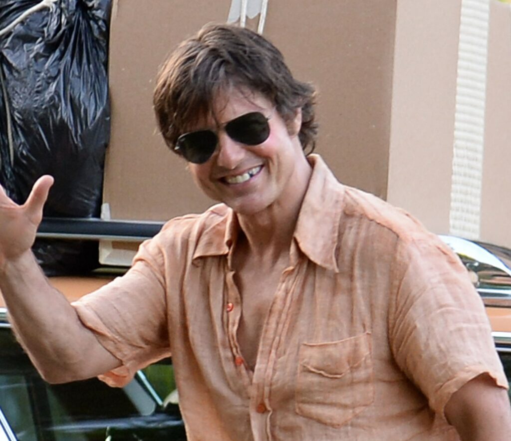 Tom Cruise Rocks Ray-Ban RB3025 While Shooting Mena