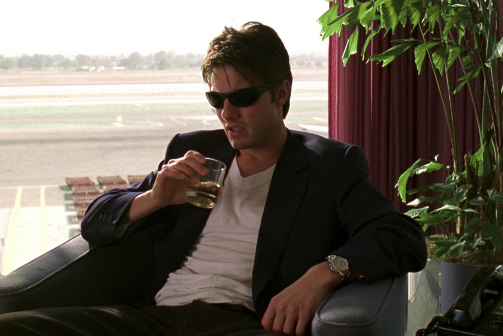 Tom Cruise’s Arnette Heist 2.0 Sunglasses in Jerry Maguire: A Sporty Statement of 90s Cool