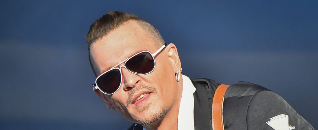Hellfest Heat: Johnny Depp’s Style Power Play with Alchemy Specs