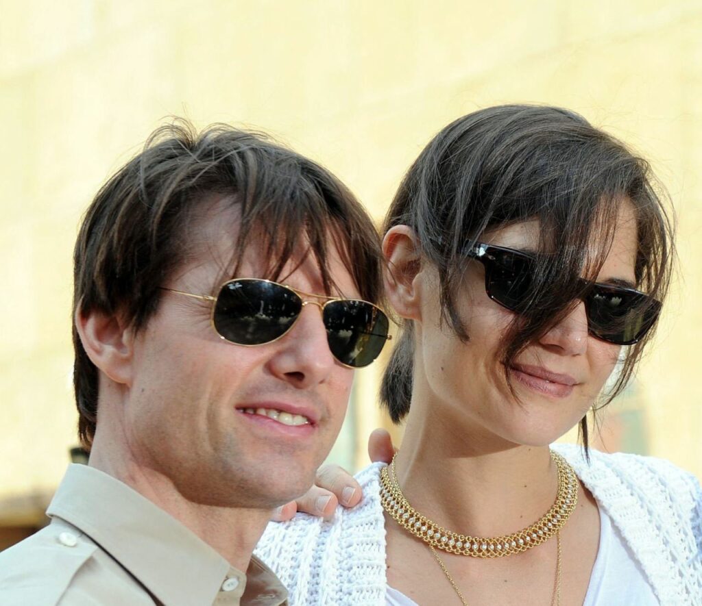 Ray-Ban Cockpit: Tom Cruise’s Subtle Red Carpet Swagger