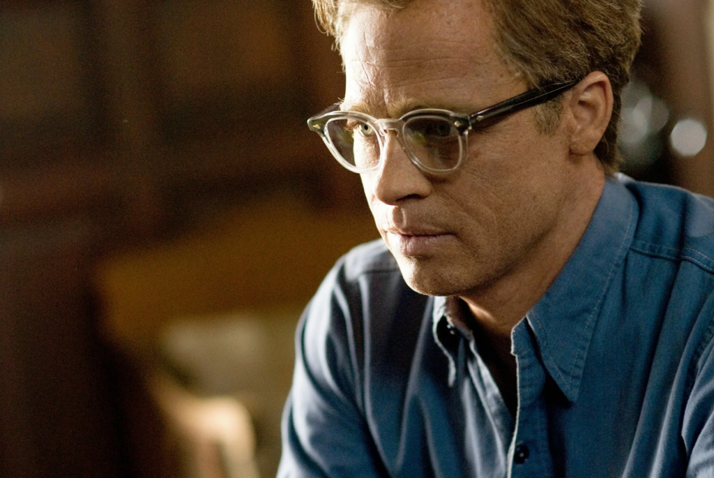 More of ‘Benjamin Button’ Eyewear: Brad Pitt in Moscot Lemtosh