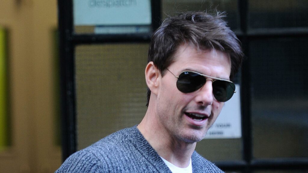 Tom Cruise Brings Back the Cool with His Ray-Ban RB3025 Aviators in London