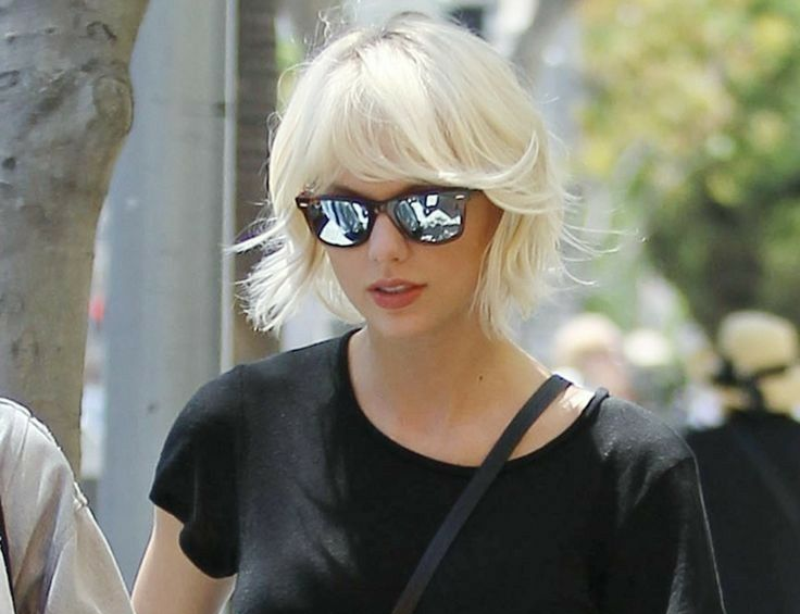 Upgrade Your Look with Taylor Swift’s Ray-Ban Sunglasses Choice