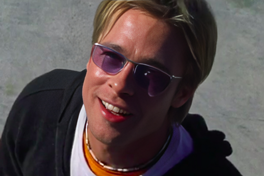 Ezy Does It: Brad Pitt and His Sleek Oliver Peoples in ‘The Mexican’