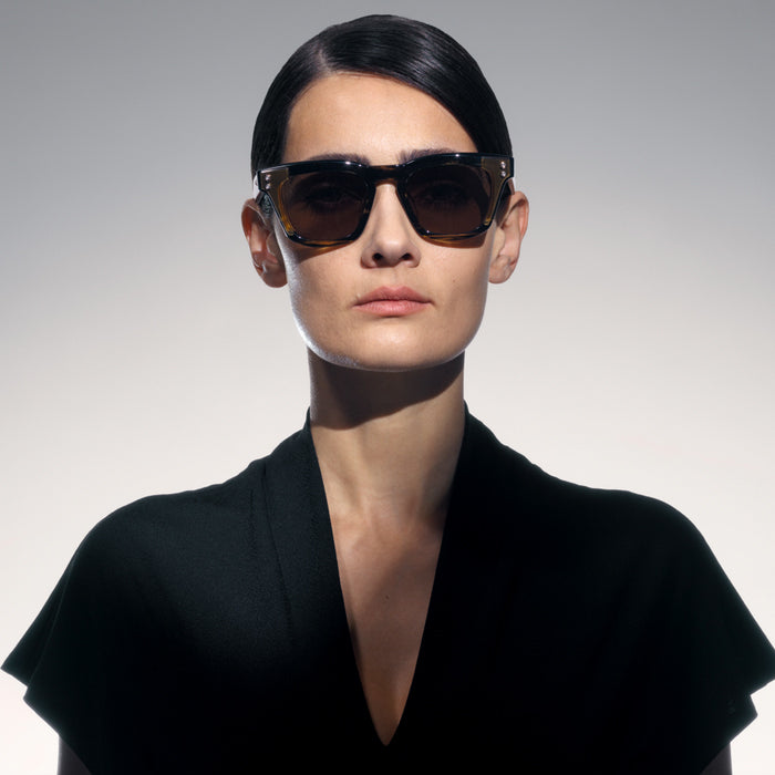 Akoni Ara 104B 52 - Dark Tortoise #id:akoara104b_s:102115