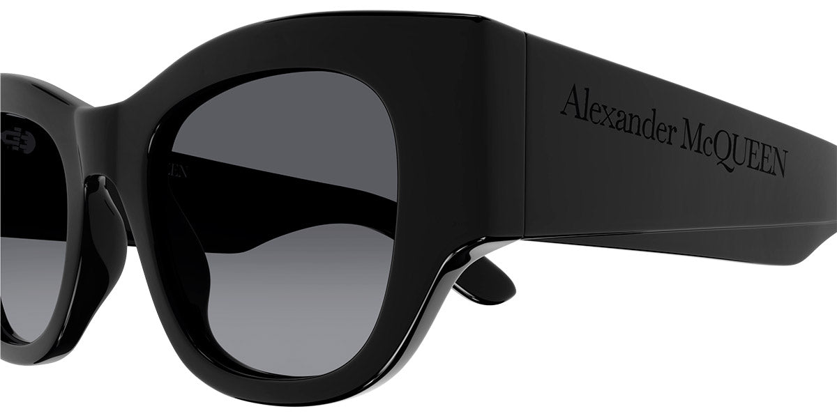 Alexander McQueen - AM0420S